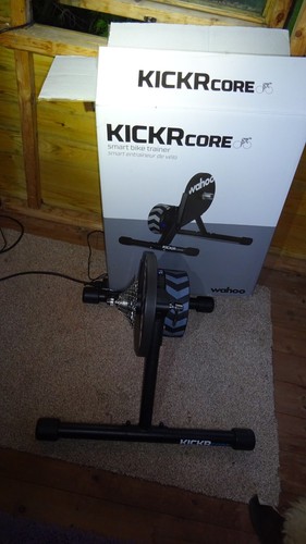 Wahoo kickr core - indoor, bike
