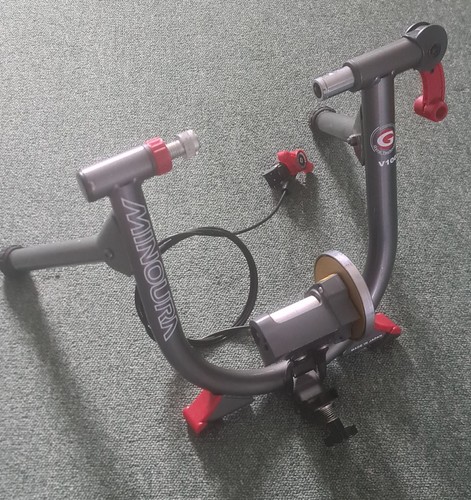 Minoura v100 cycle - v100, trainer