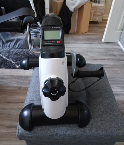 Pedal trainer mini exercise - pedal,